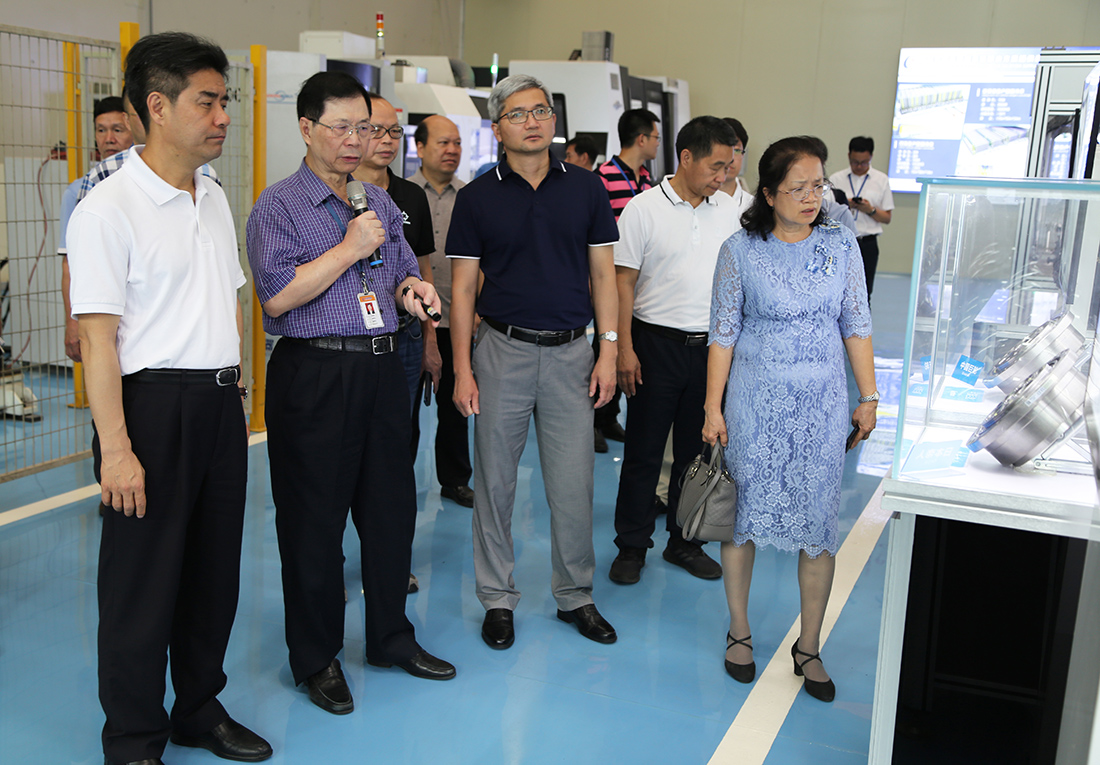 产教融合再深入 校企相助谋新篇 ——广东工业大学党委书记胡钦太一行到访我司开展调研事情